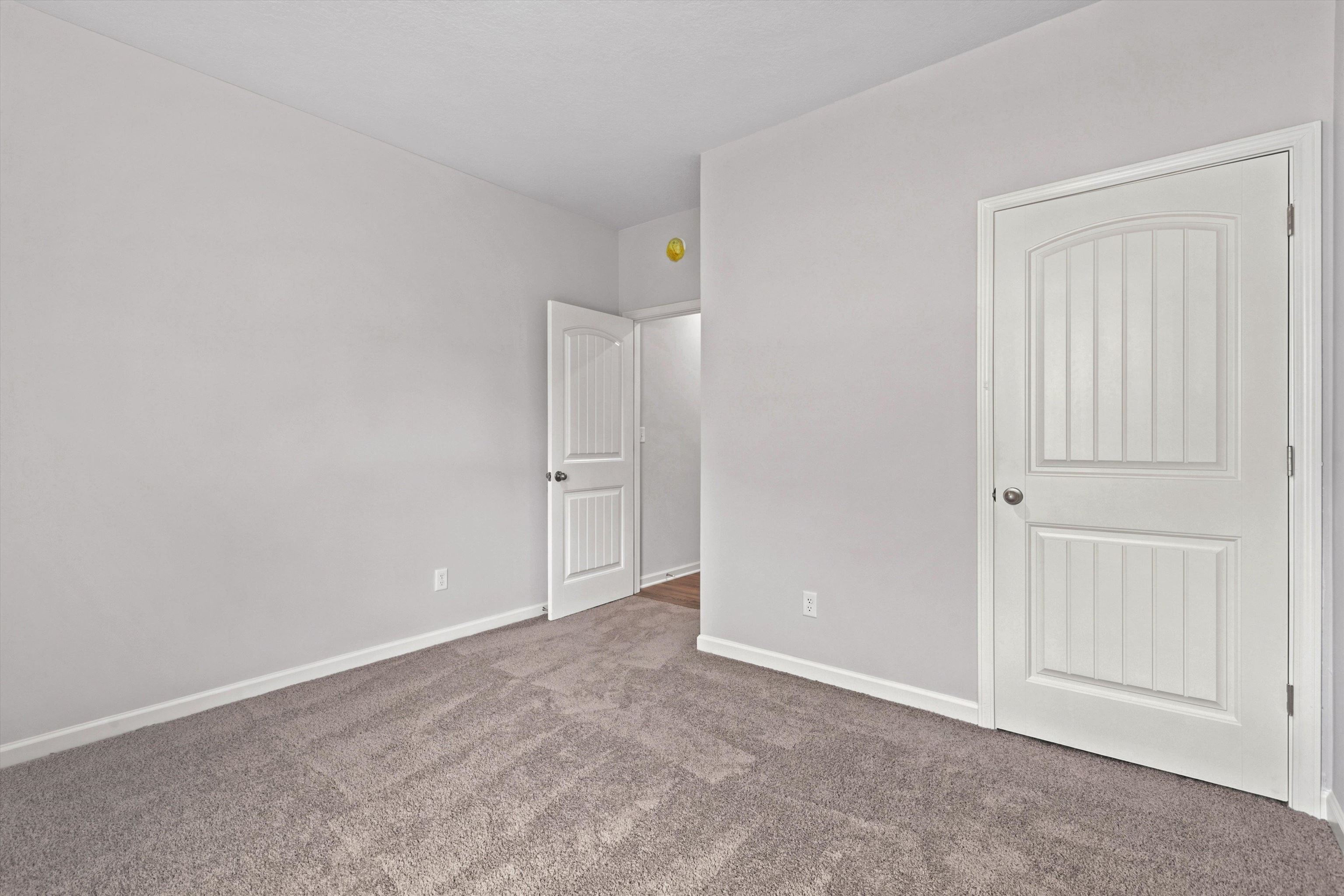 320 WINDEMERE LOOP