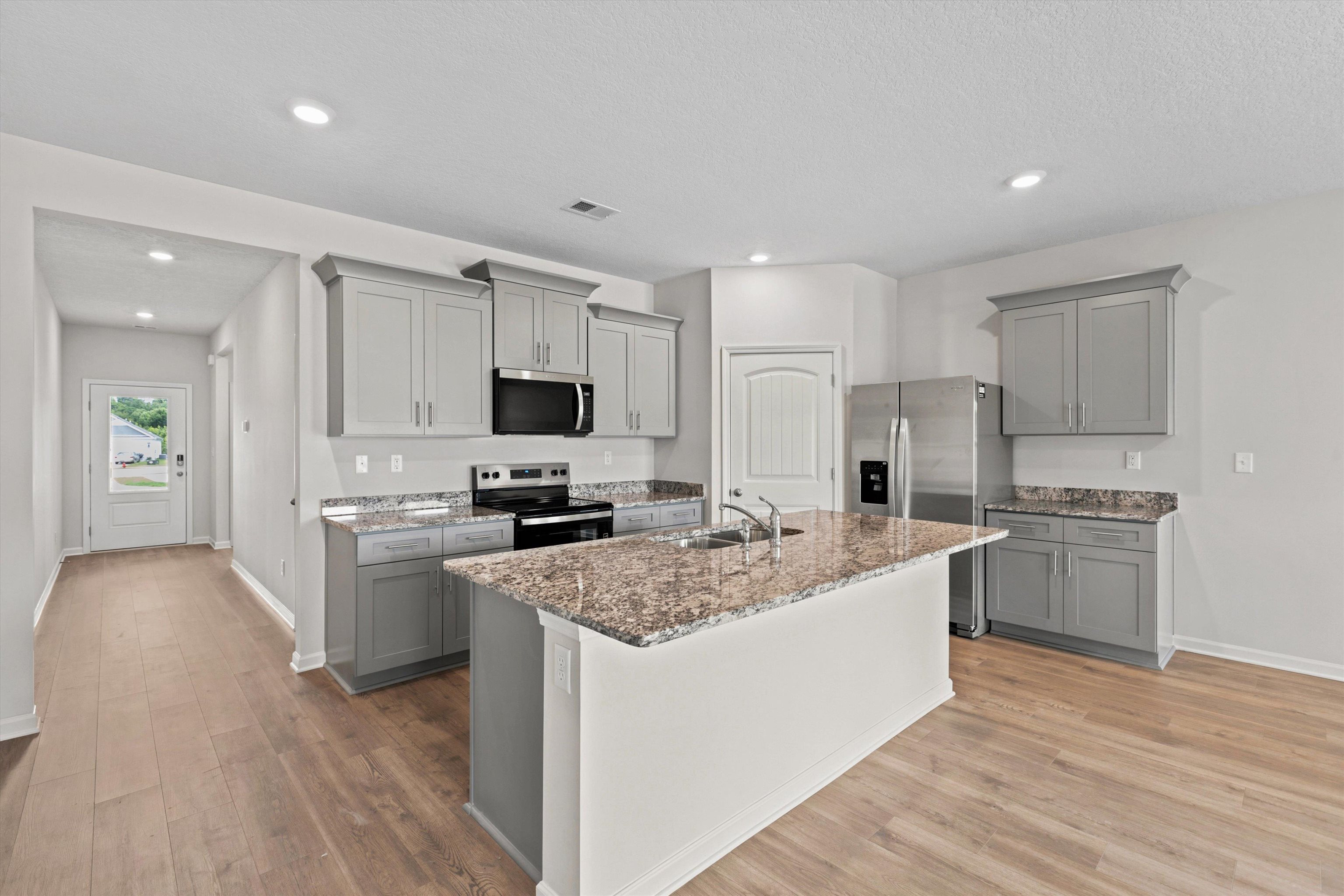 320 WINDEMERE LOOP