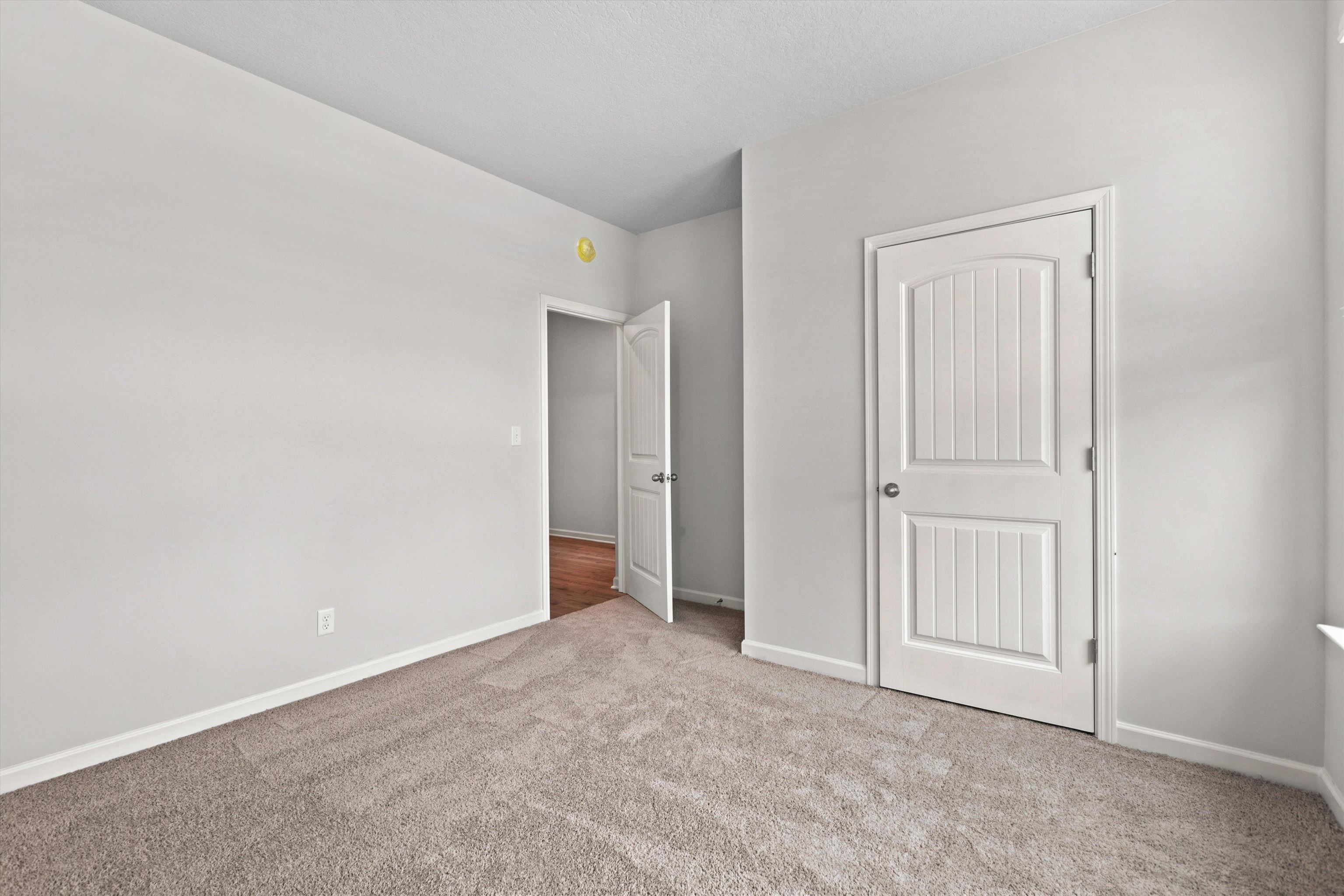 320 WINDEMERE LOOP