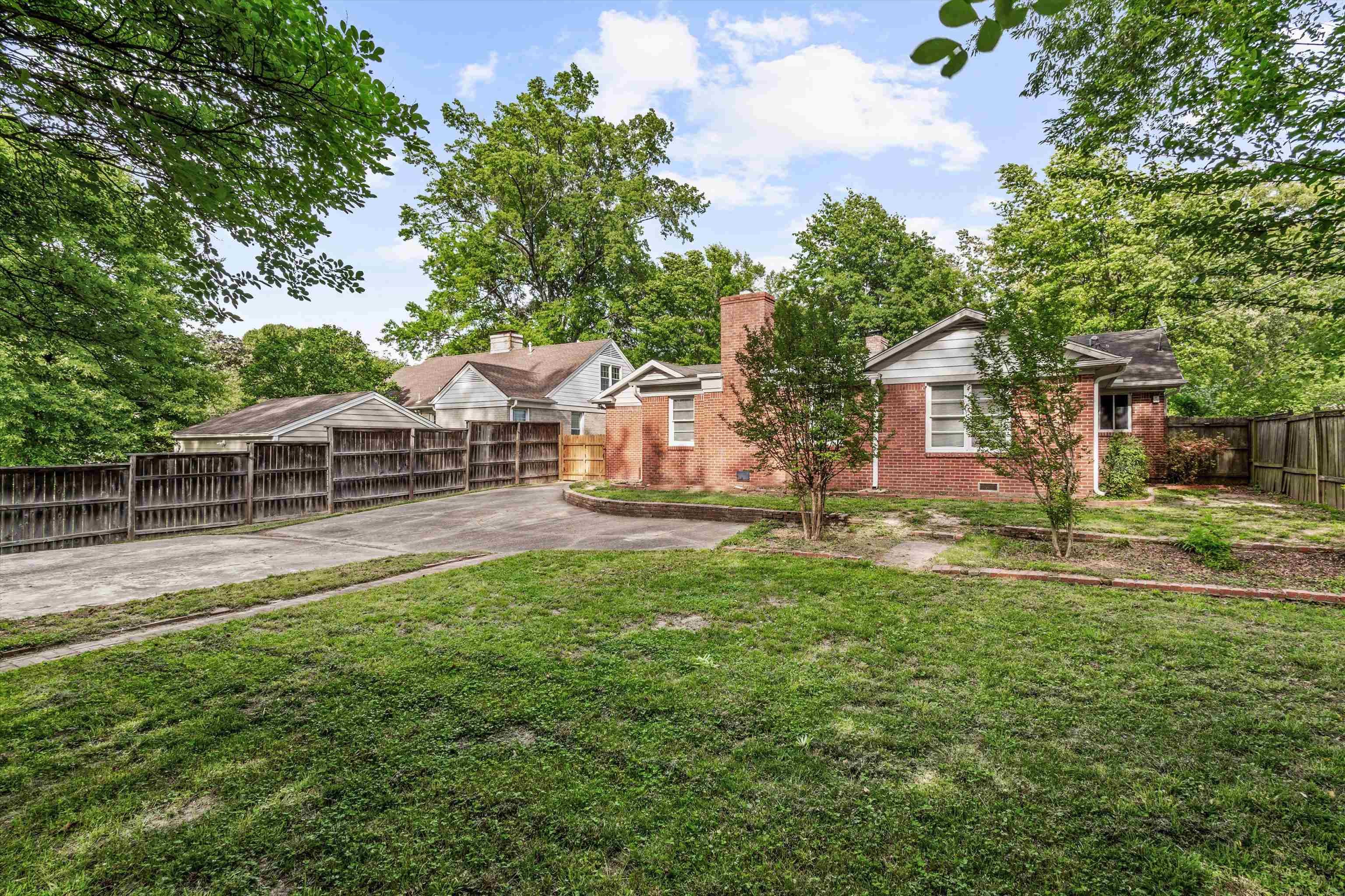 37 N CENTURY ST