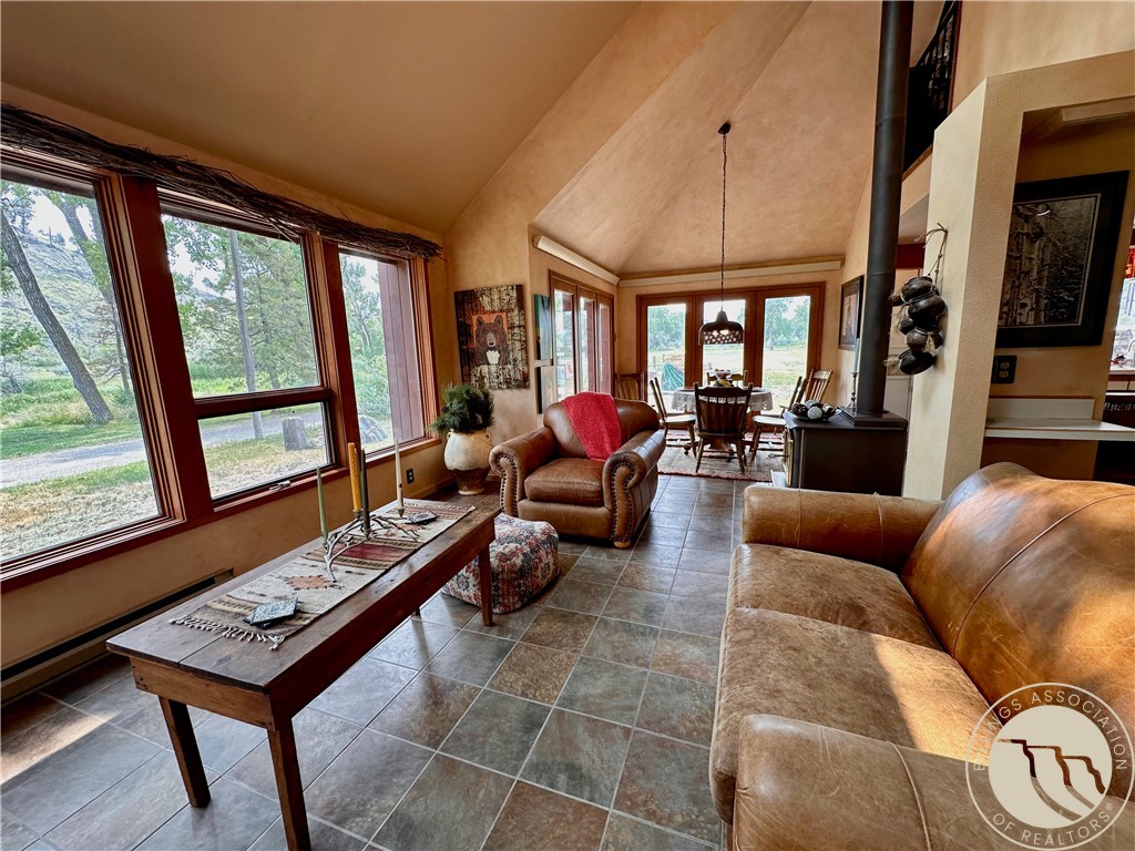 8533 Bighorn ROAD