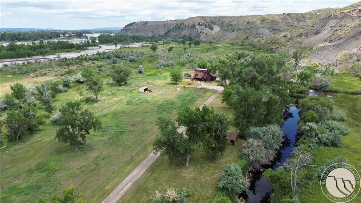 8533 Bighorn ROAD