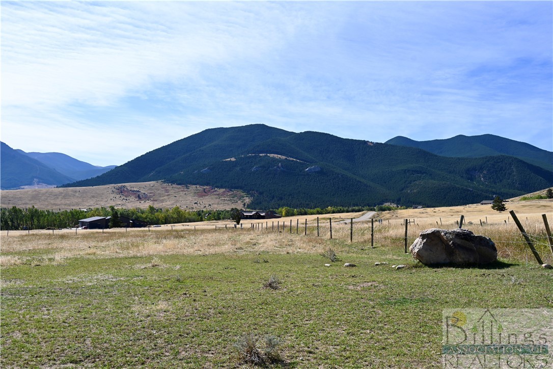 Lot 10 Palisades Campground