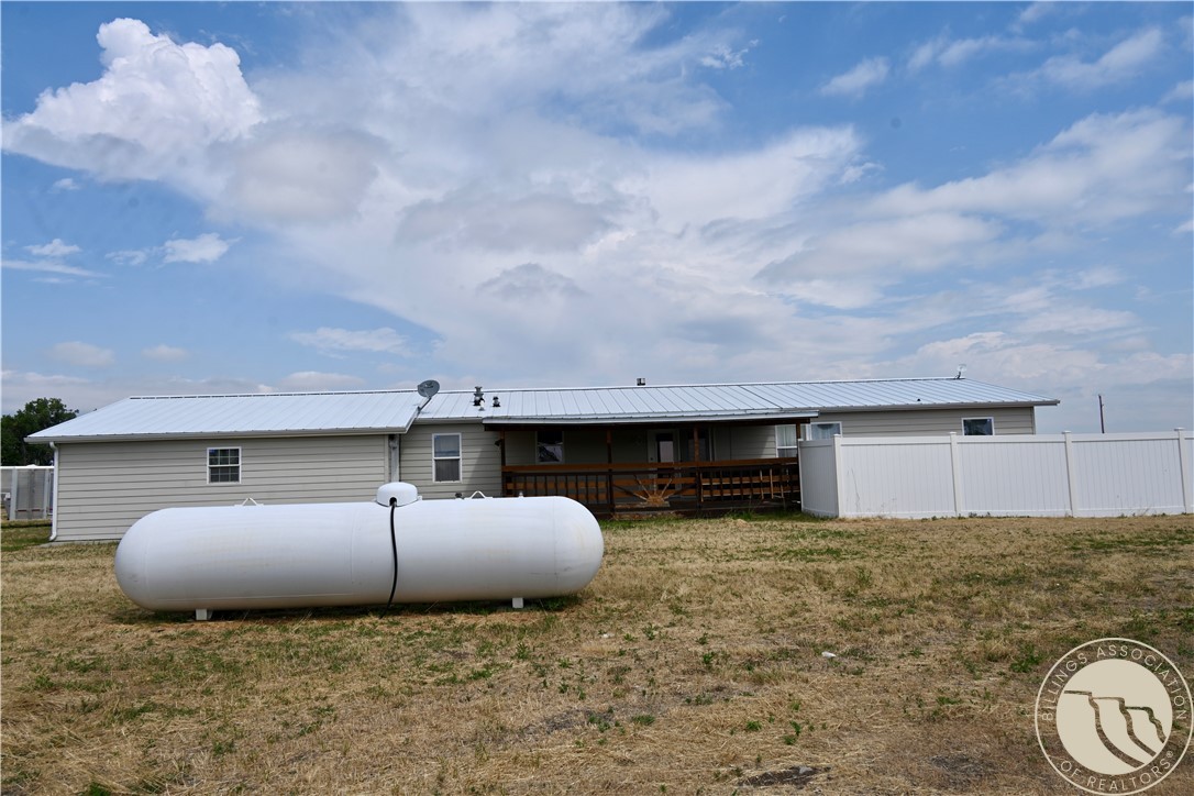 2410 Boggio LANE