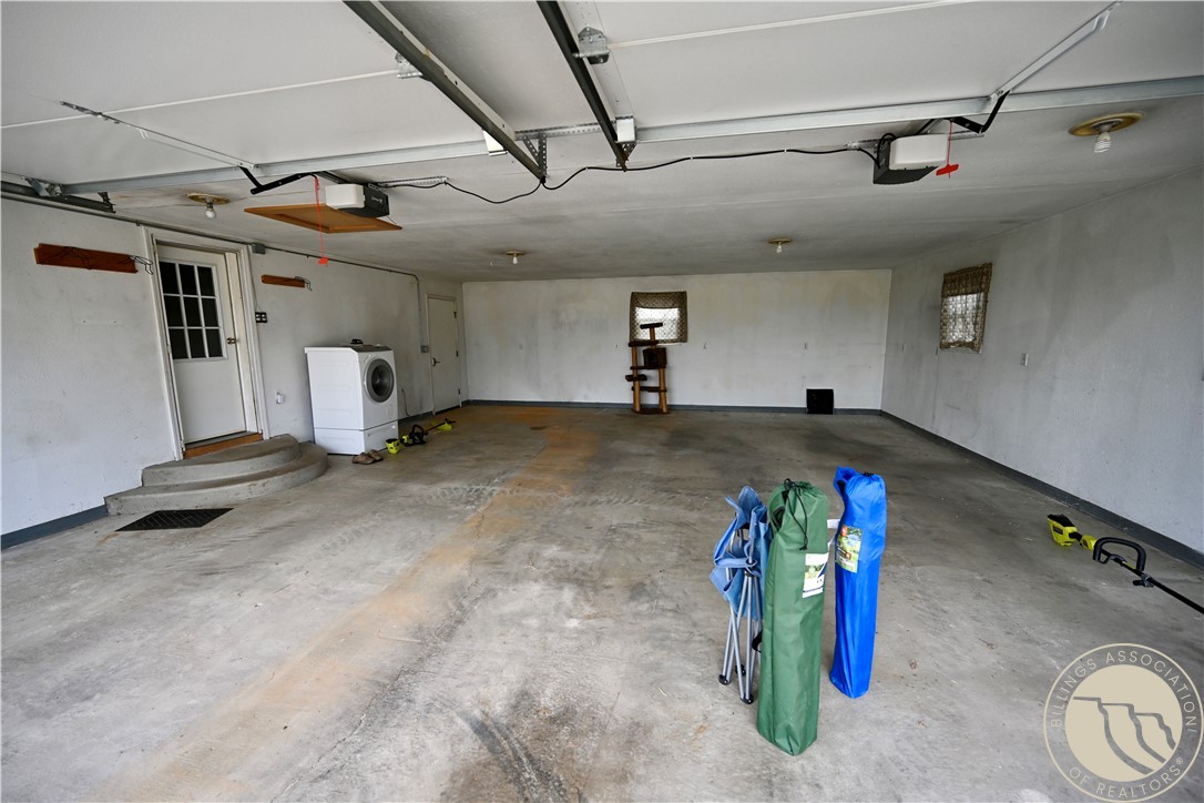 2410 Boggio LANE
