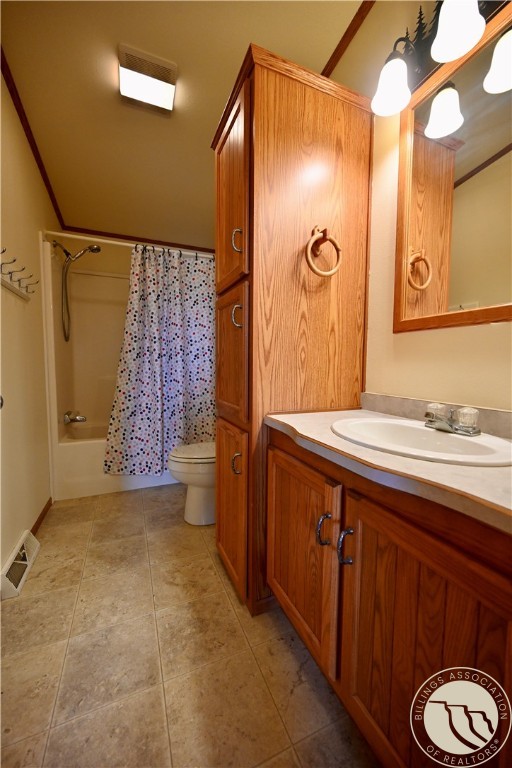 2410 Boggio LANE