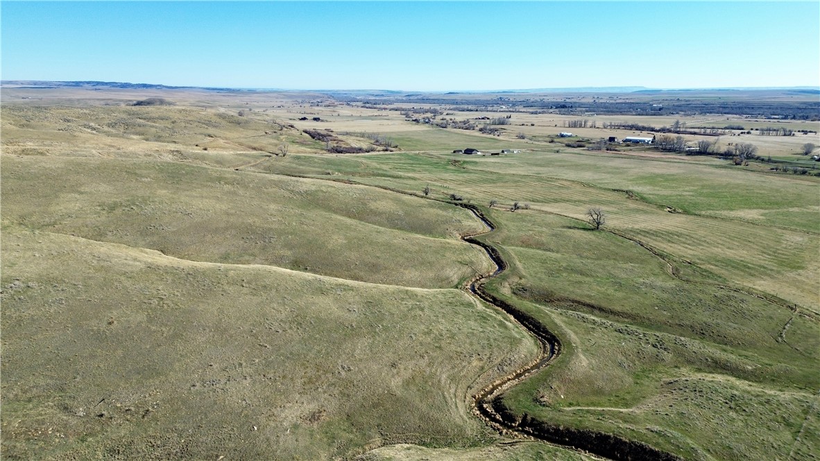 40 Acres Maki Johnson ROAD