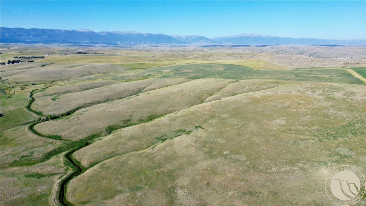 40 Acres Maki Johnson ROAD