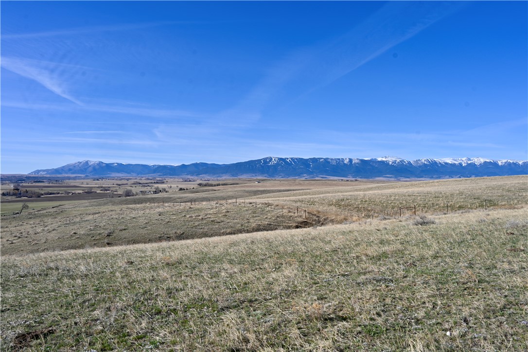 40 Acres Maki Johnson ROAD