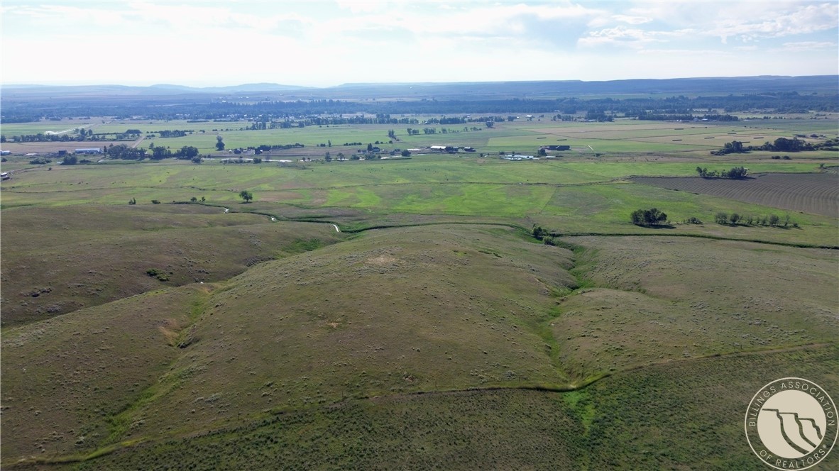 40 Acres Maki Johnson ROAD