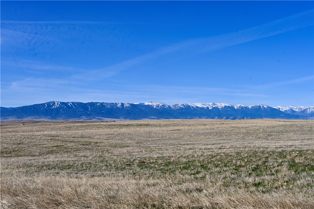 40 Acres Maki Johnson ROAD