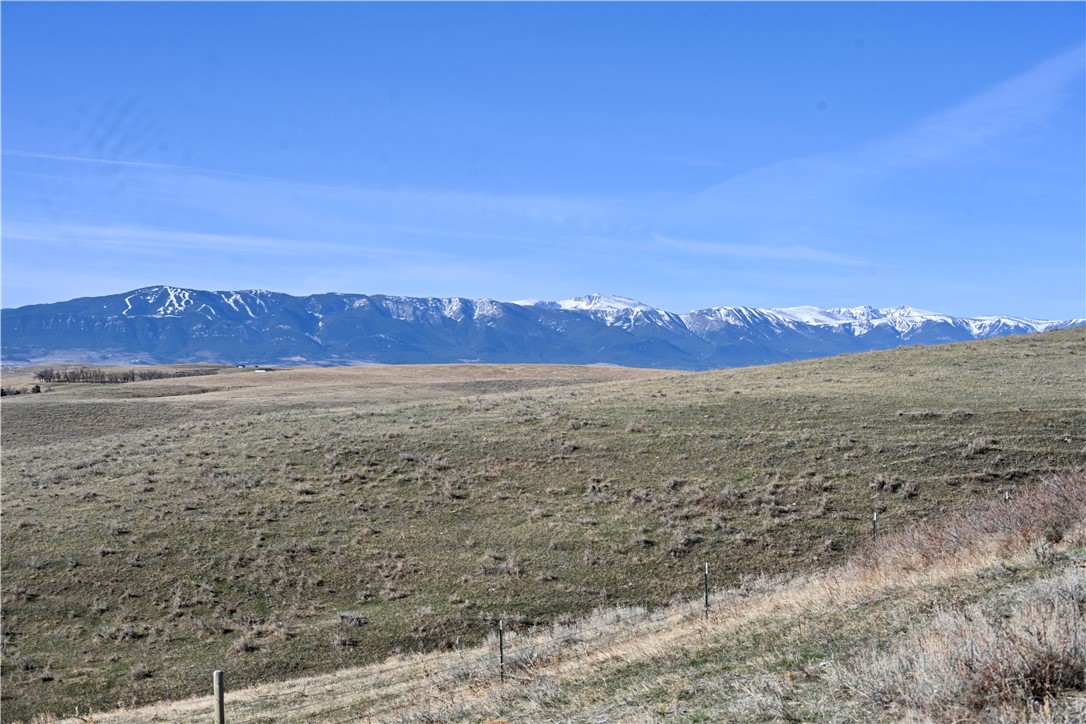 40 Acres Maki Johnson ROAD