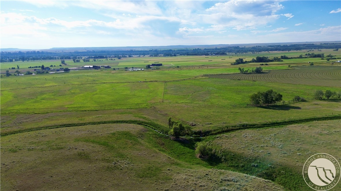 40 Acres Maki Johnson ROAD