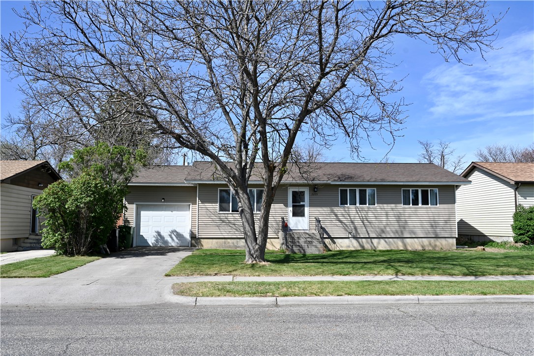 2205 Yellowstone Avenue