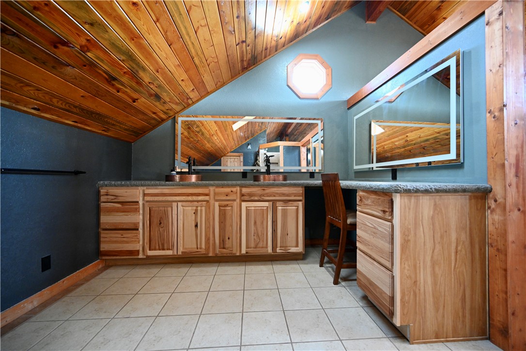 22 Whitetail Lane