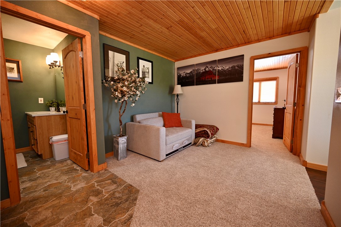 7541 Us Highway 212