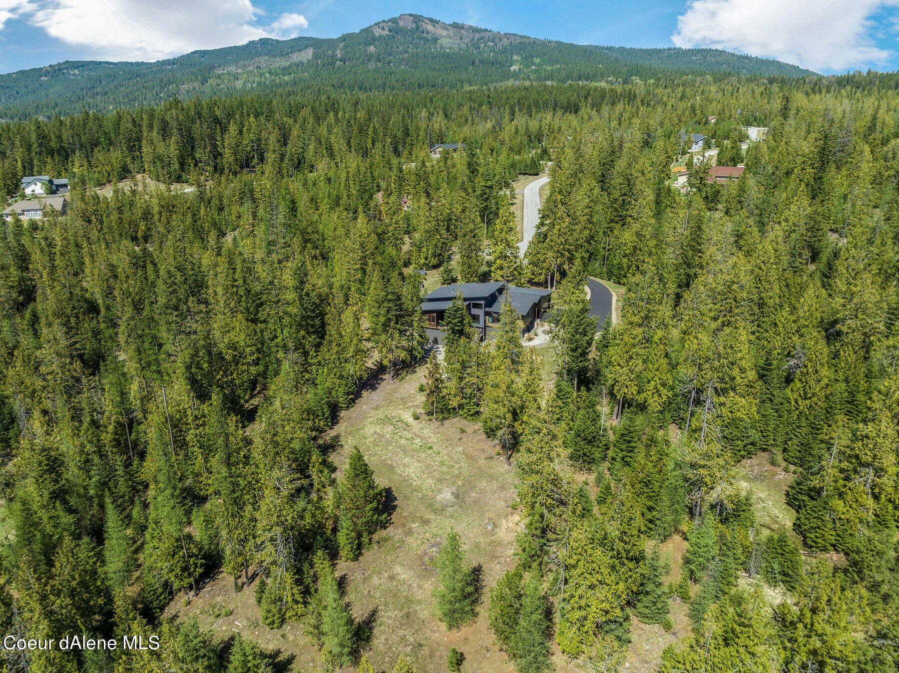 173 Travelers Rest Ct