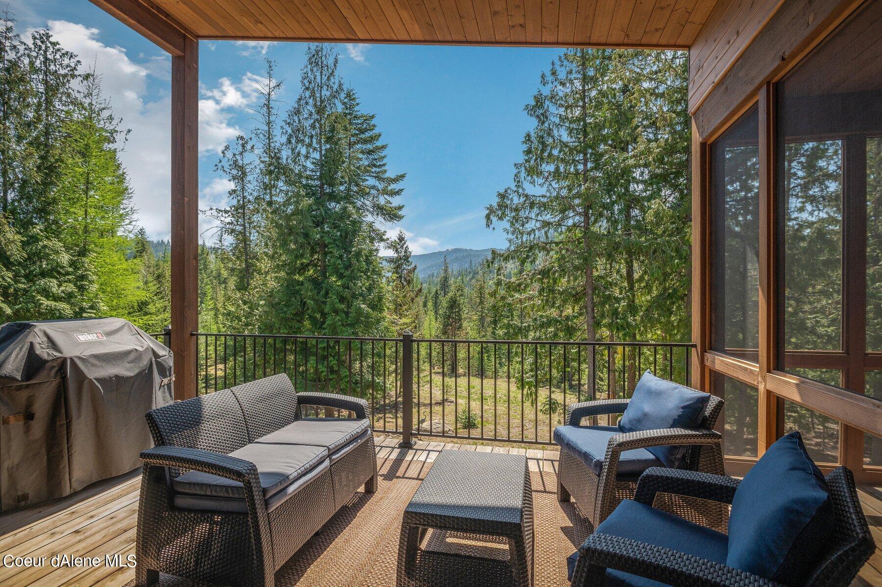 173 Travelers Rest Ct