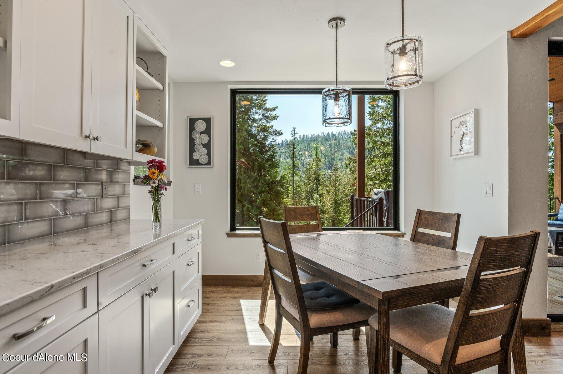 173 Travelers Rest Ct