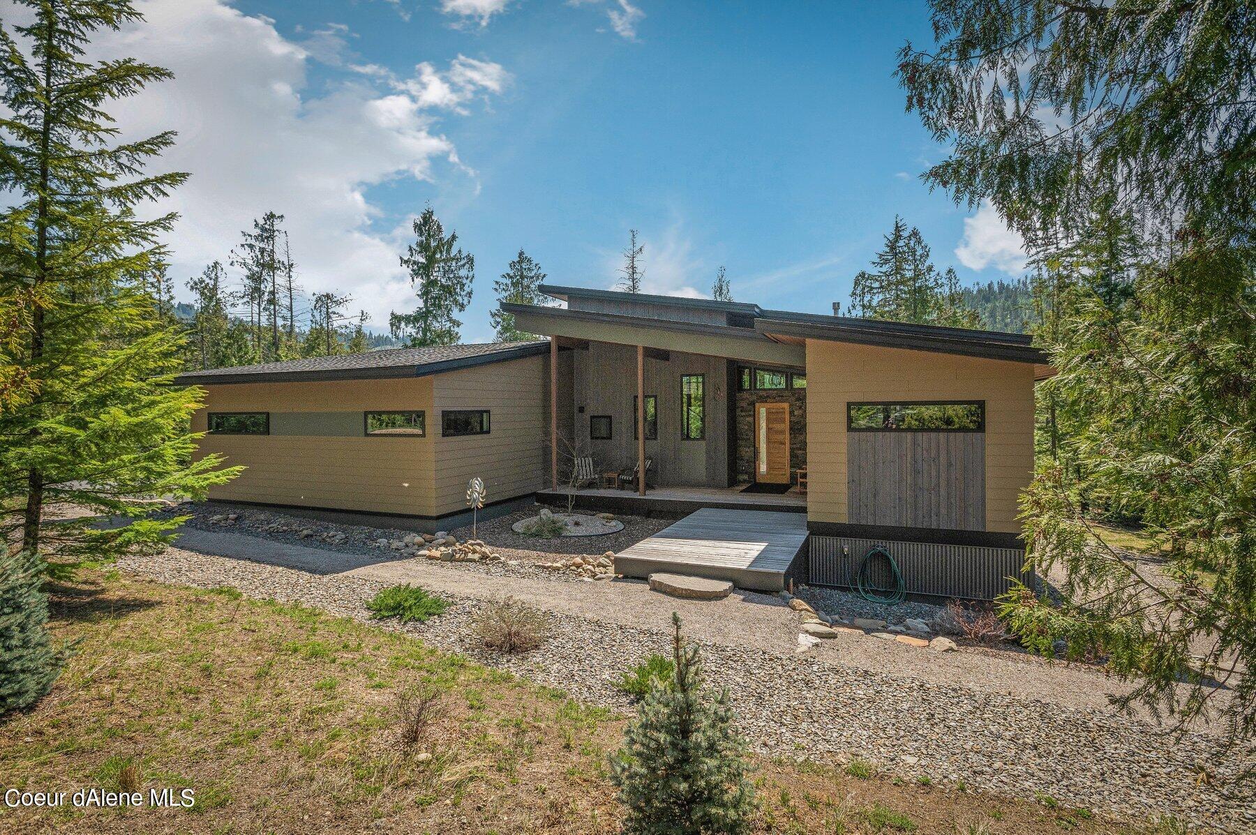 173 Travelers Rest Ct