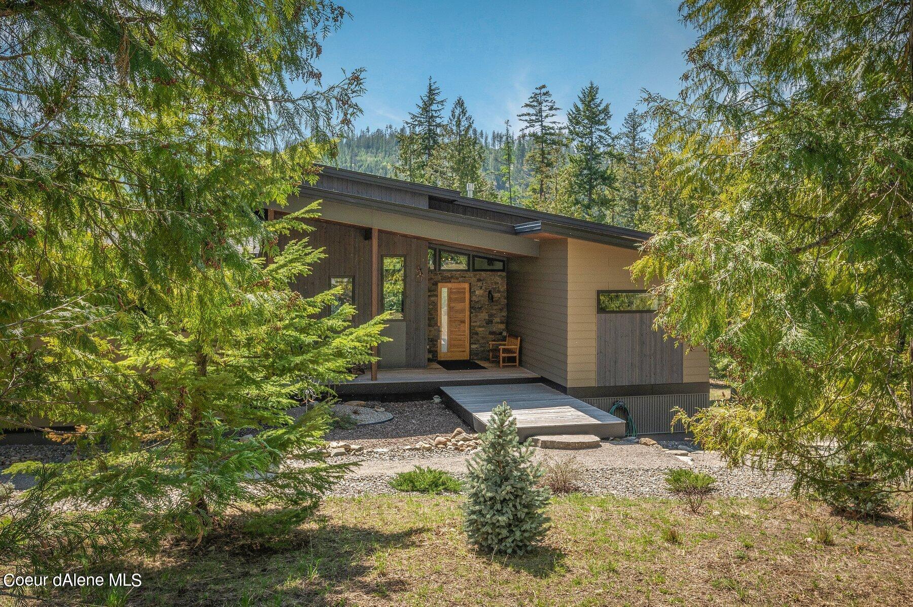 173 Travelers Rest Ct