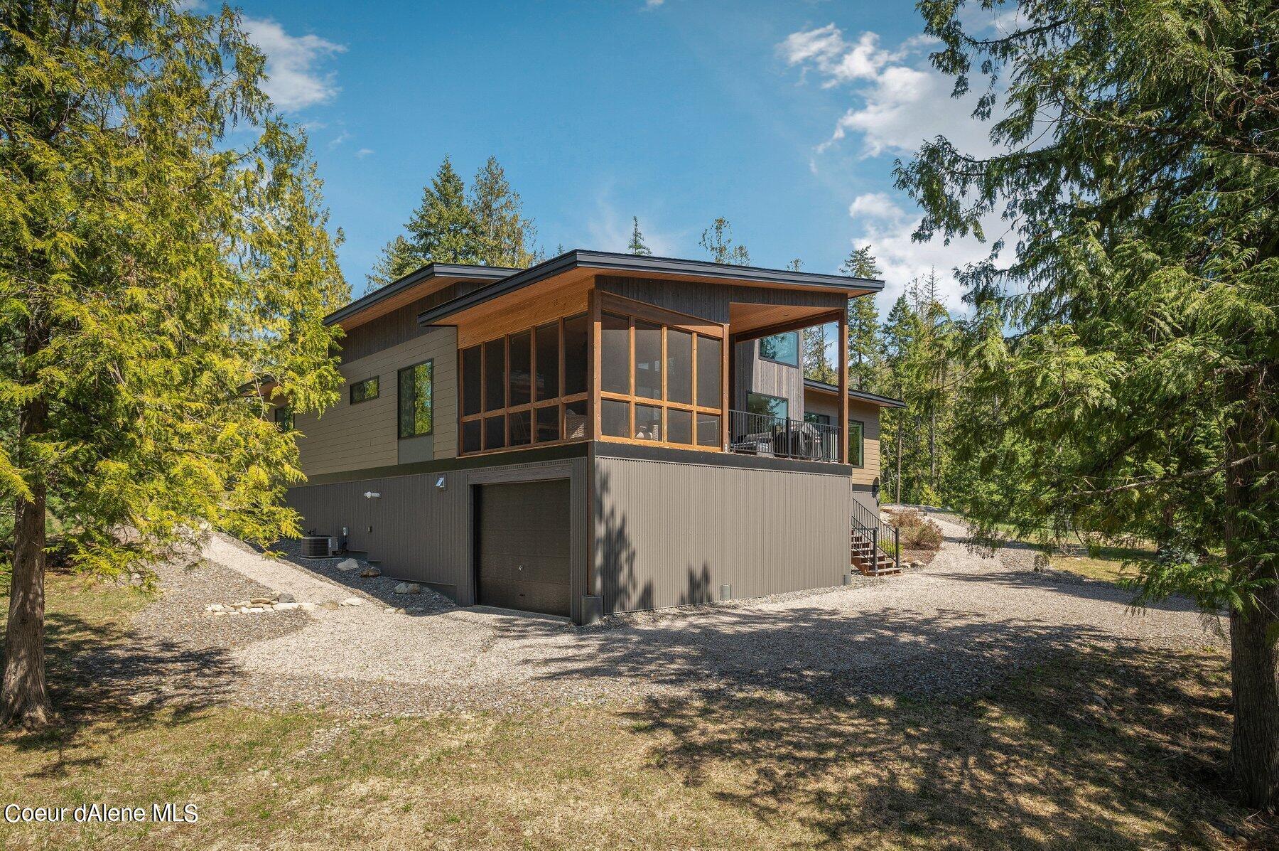 173 Travelers Rest Ct