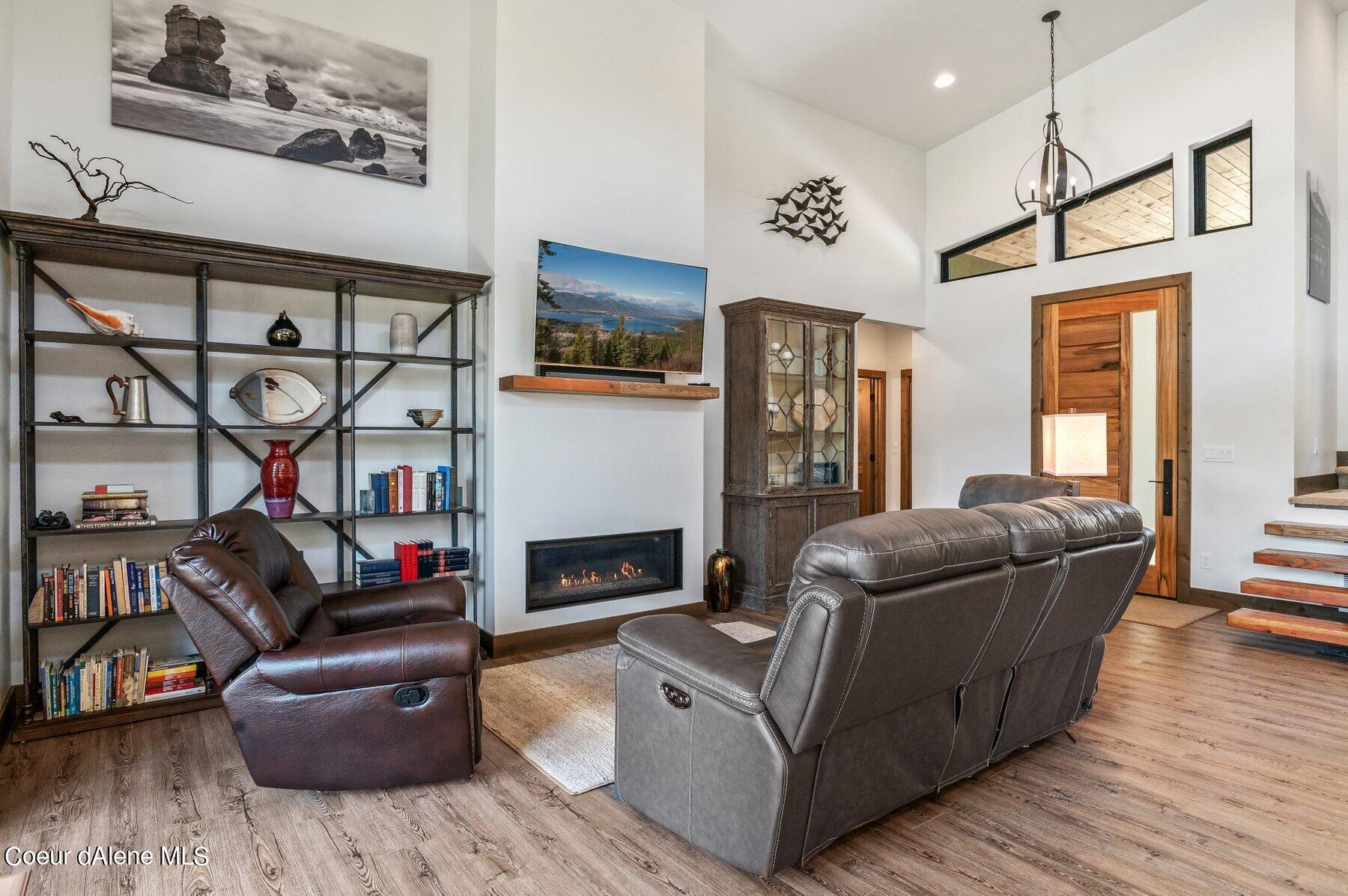 173 Travelers Rest Ct