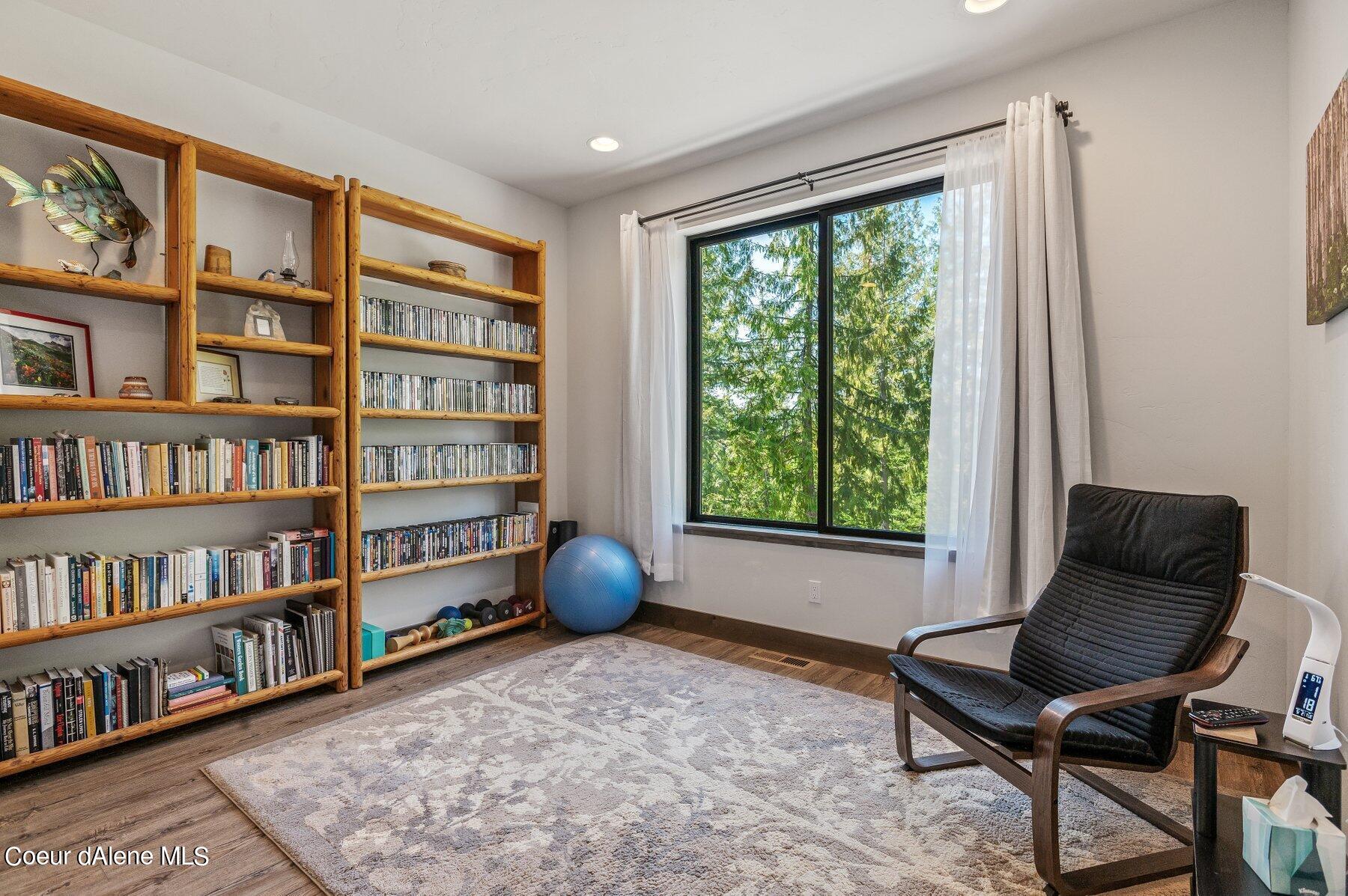173 Travelers Rest Ct