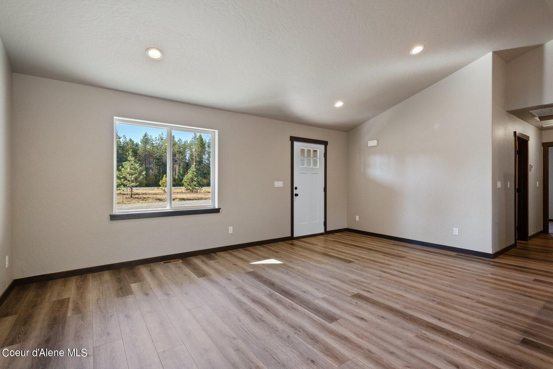 24994 N Old Hwy 95