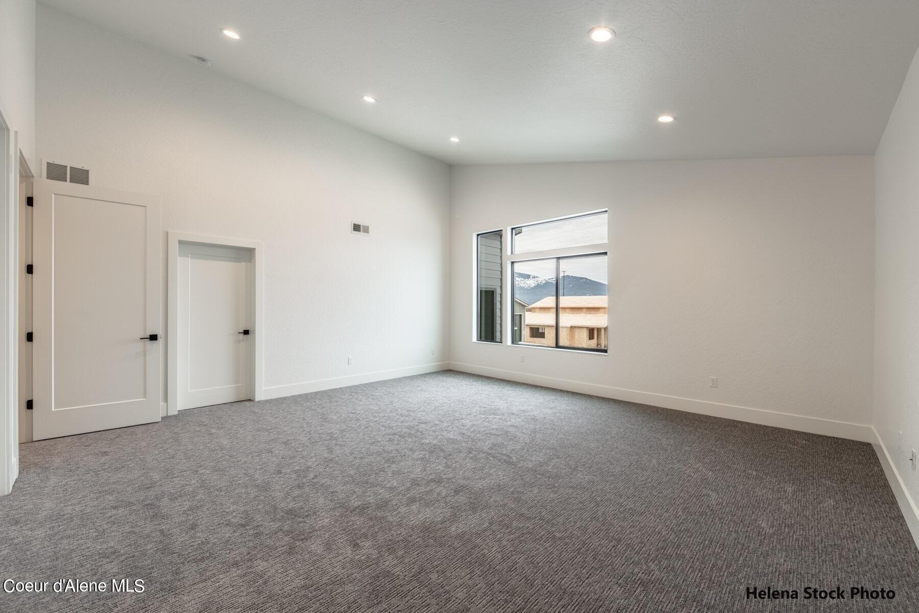 13215 N Krauss Circle