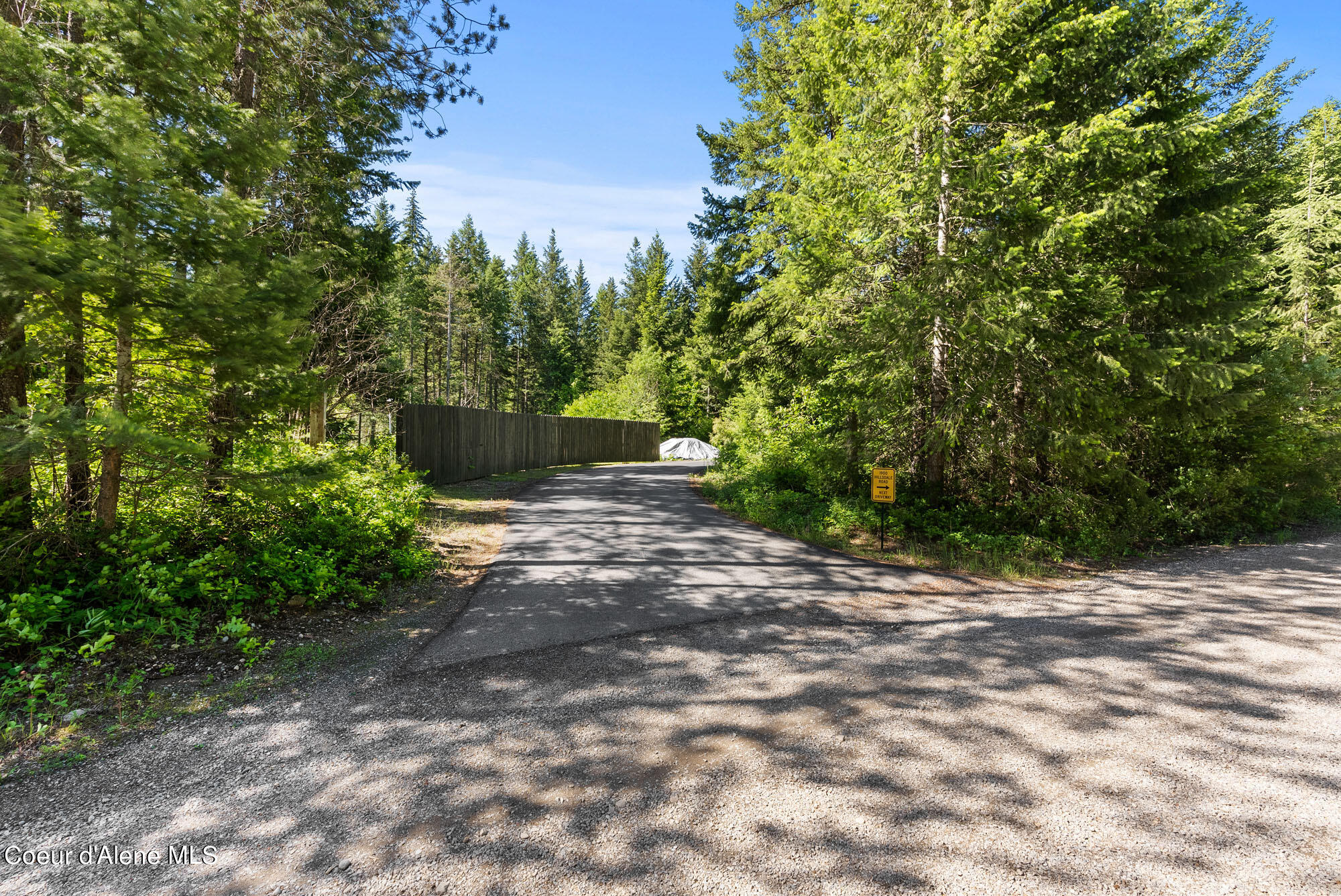 1900 W Hillsdale Road