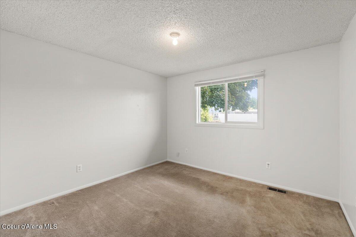 2784 N Madeira Loop