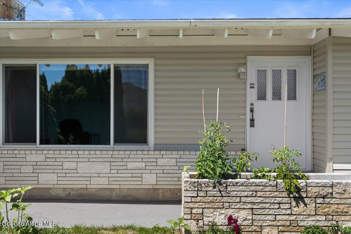 2784 N Madeira Loop