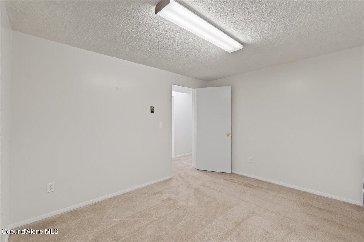 2784 N Madeira Loop
