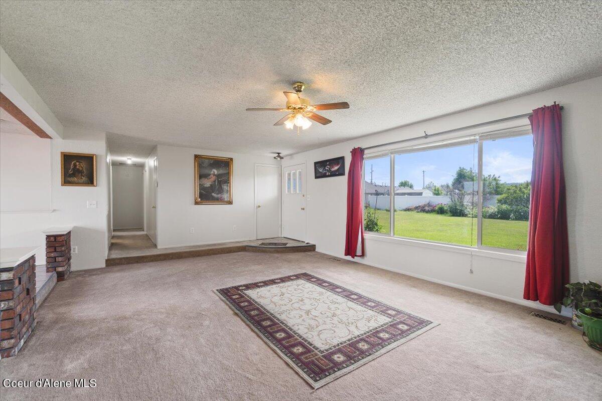 2784 N Madeira Loop