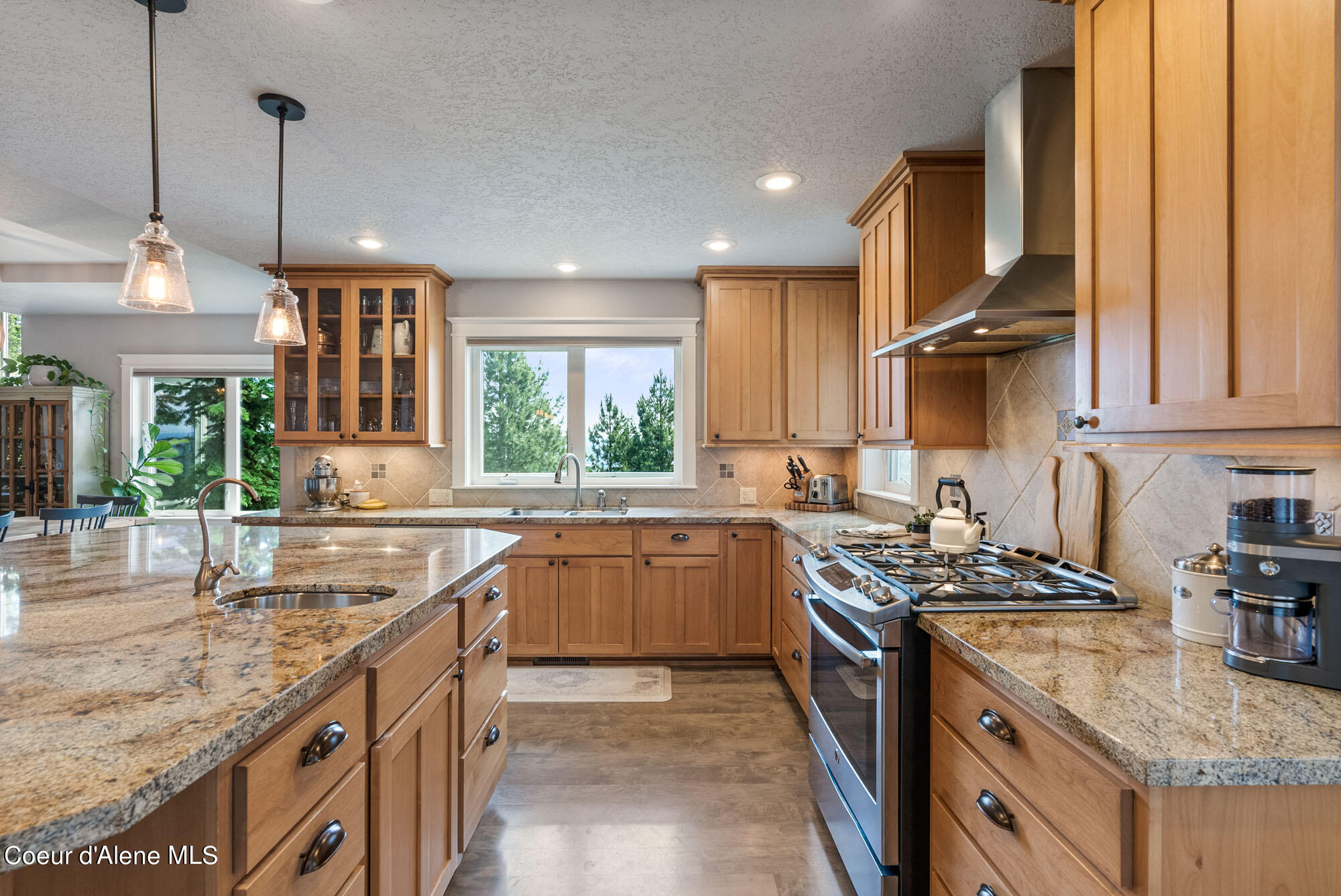 8614 W EAGLE RIDGE RD