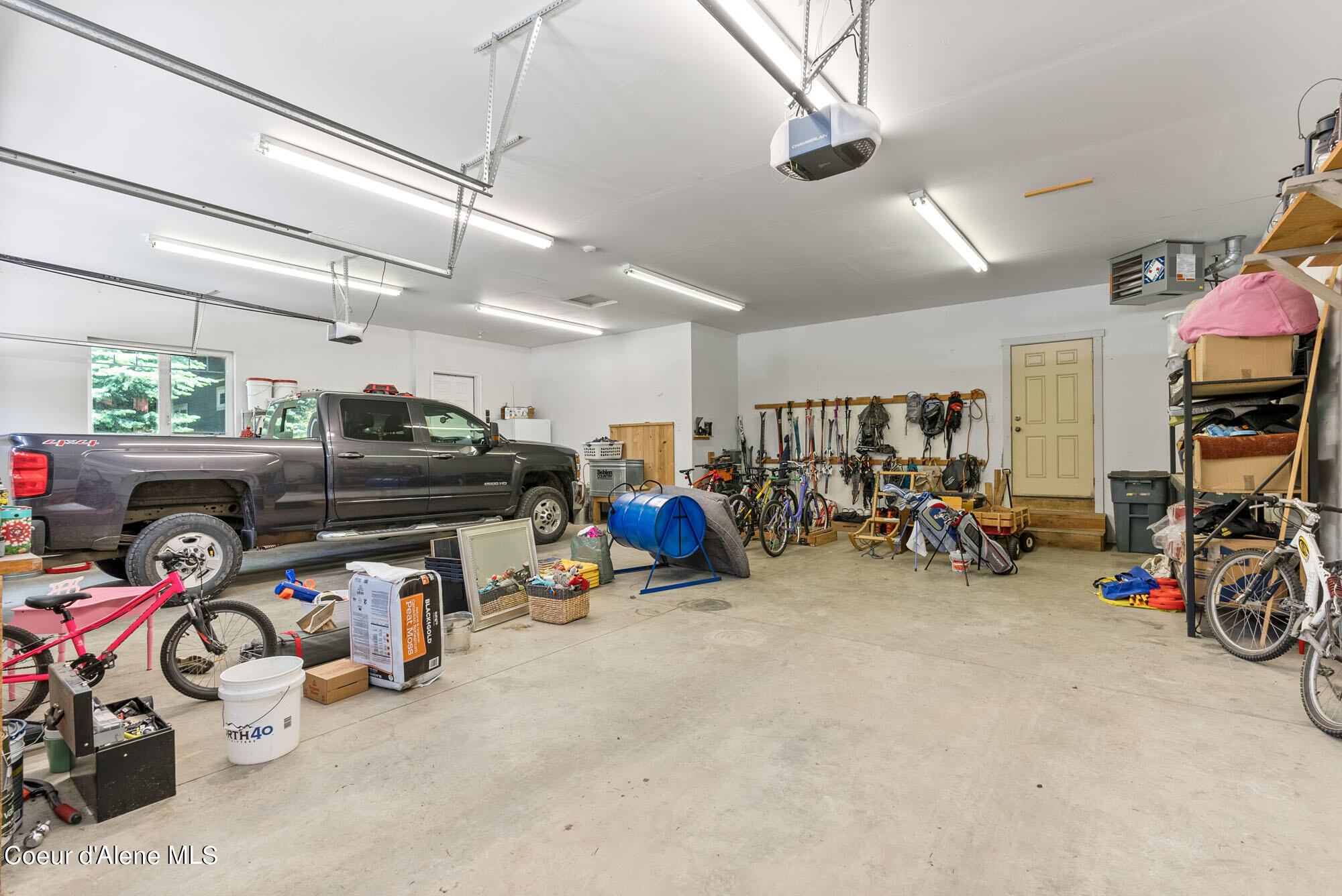 8614 W EAGLE RIDGE RD