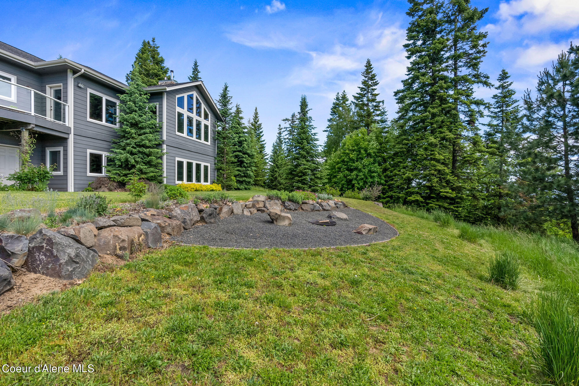 8614 W EAGLE RIDGE RD
