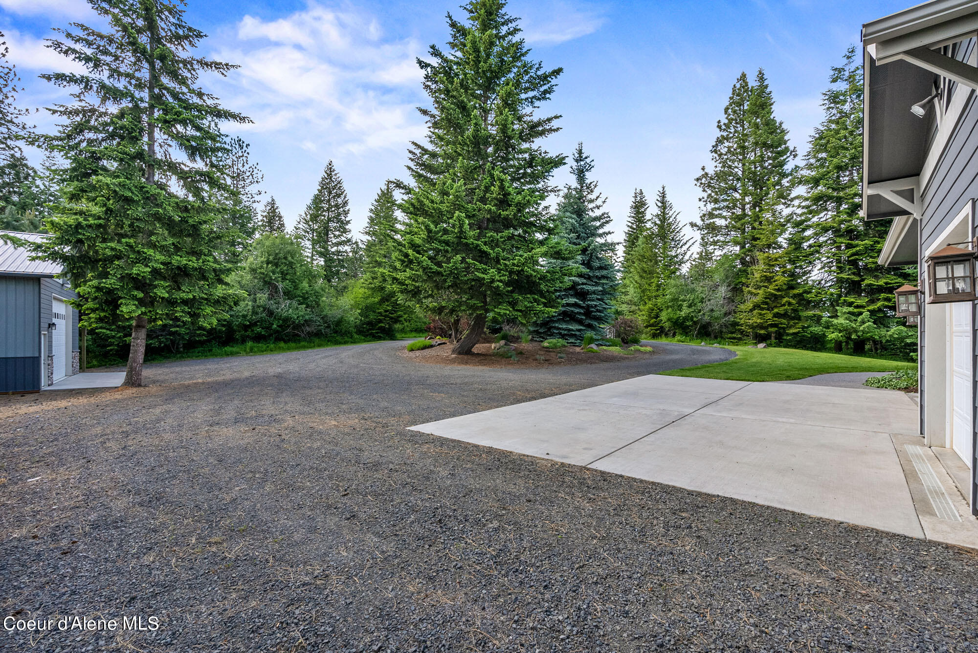 8614 W EAGLE RIDGE RD