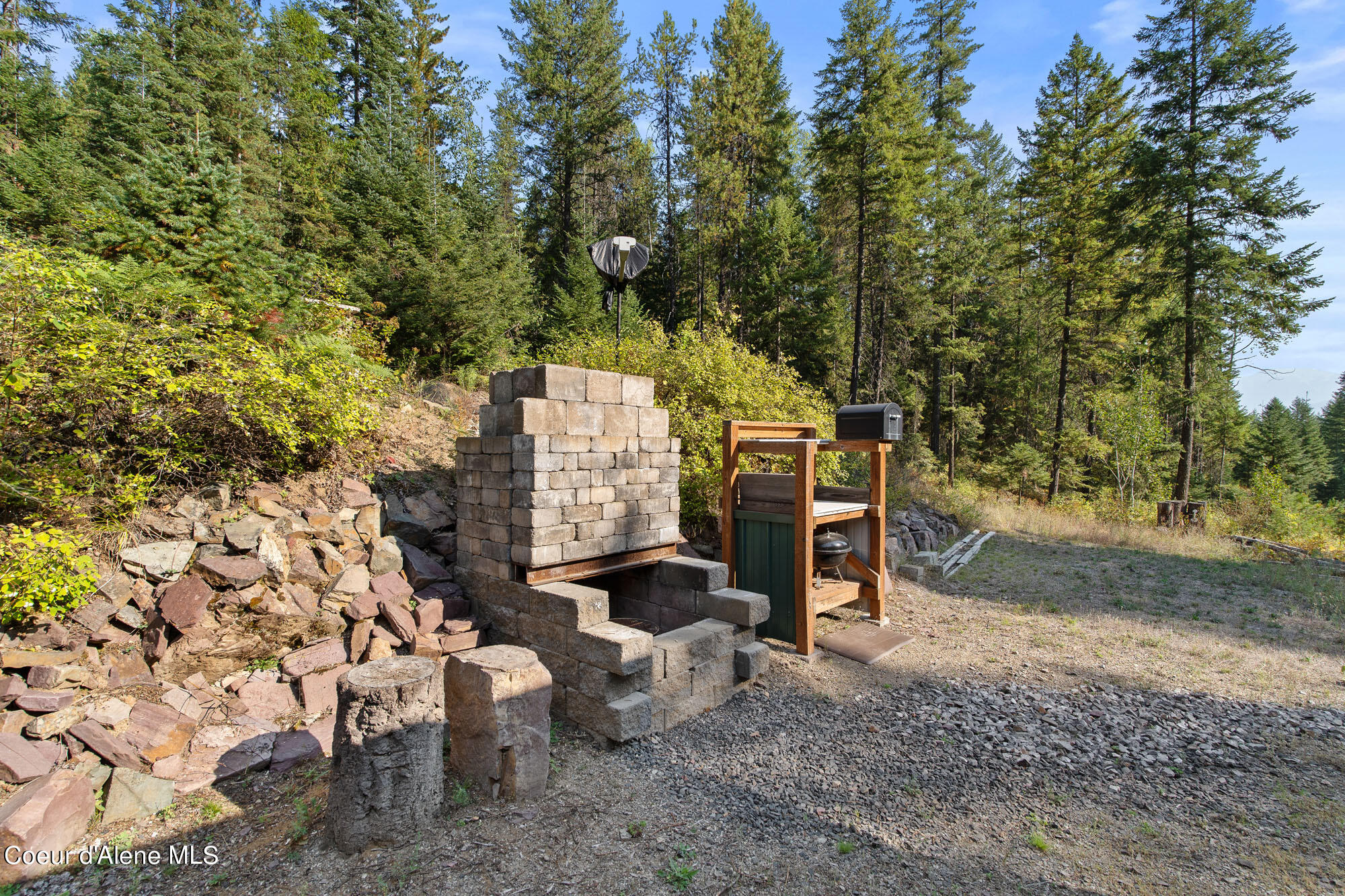 1256 DRY CREEK RD