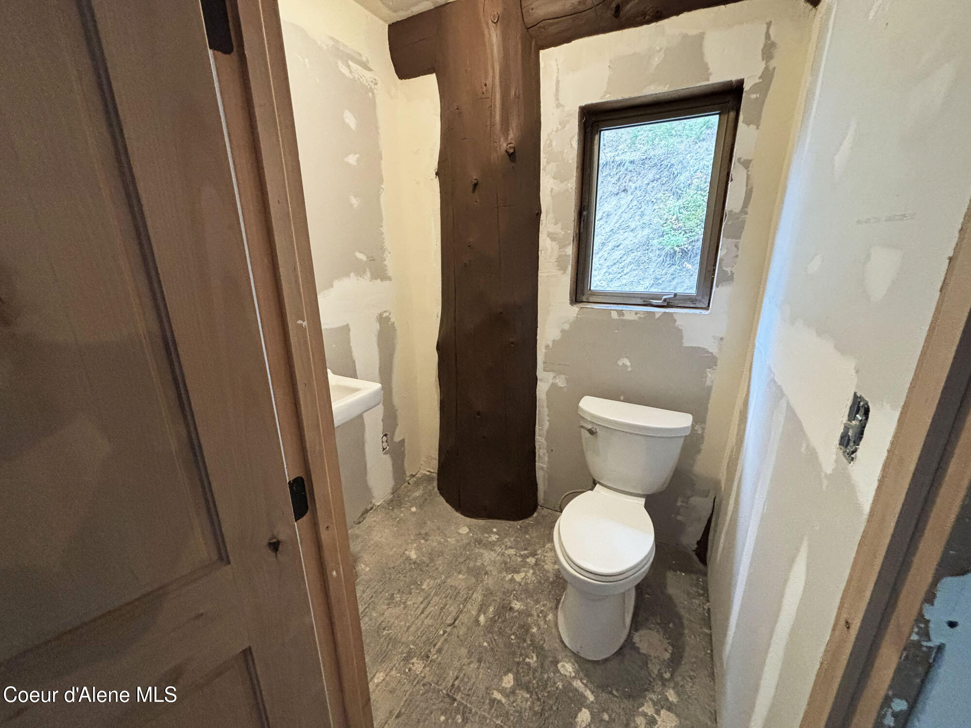 16701 N Right Fork Rd