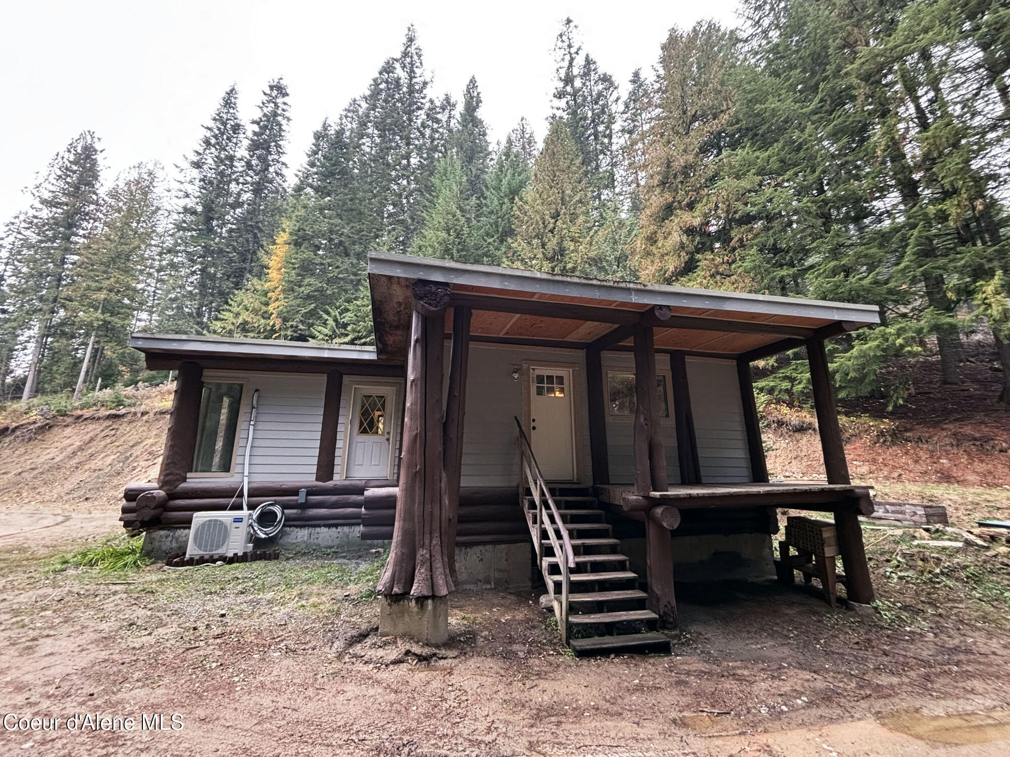 16701 N Right Fork Rd