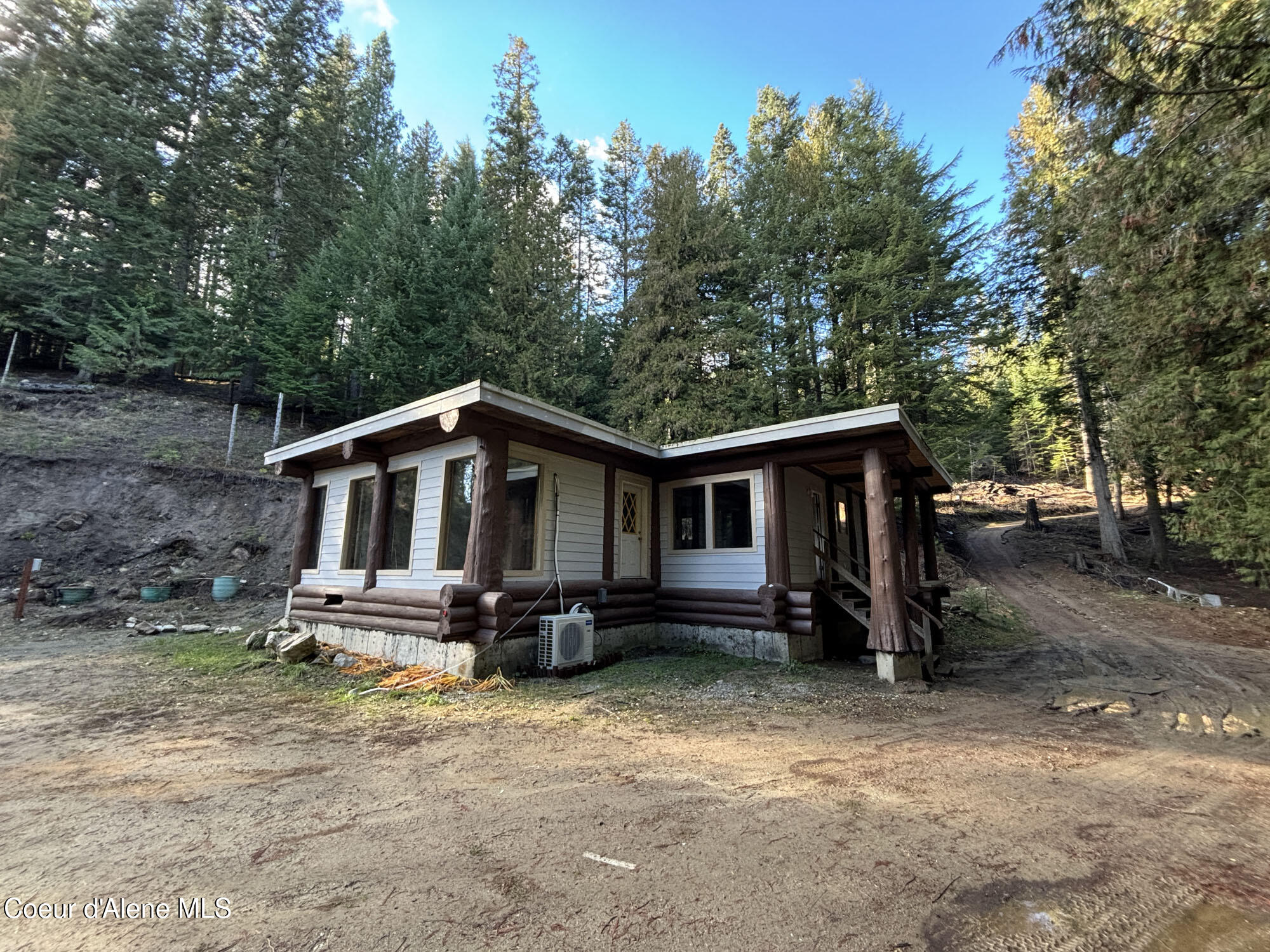 16701 N Right Fork Rd