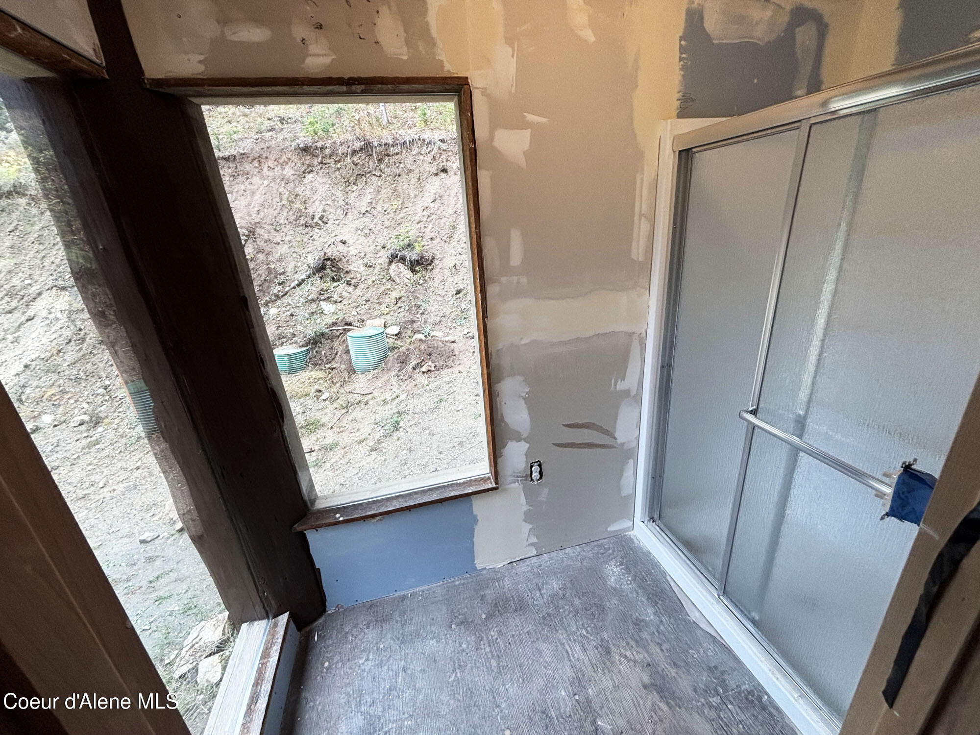 16701 N Right Fork Rd