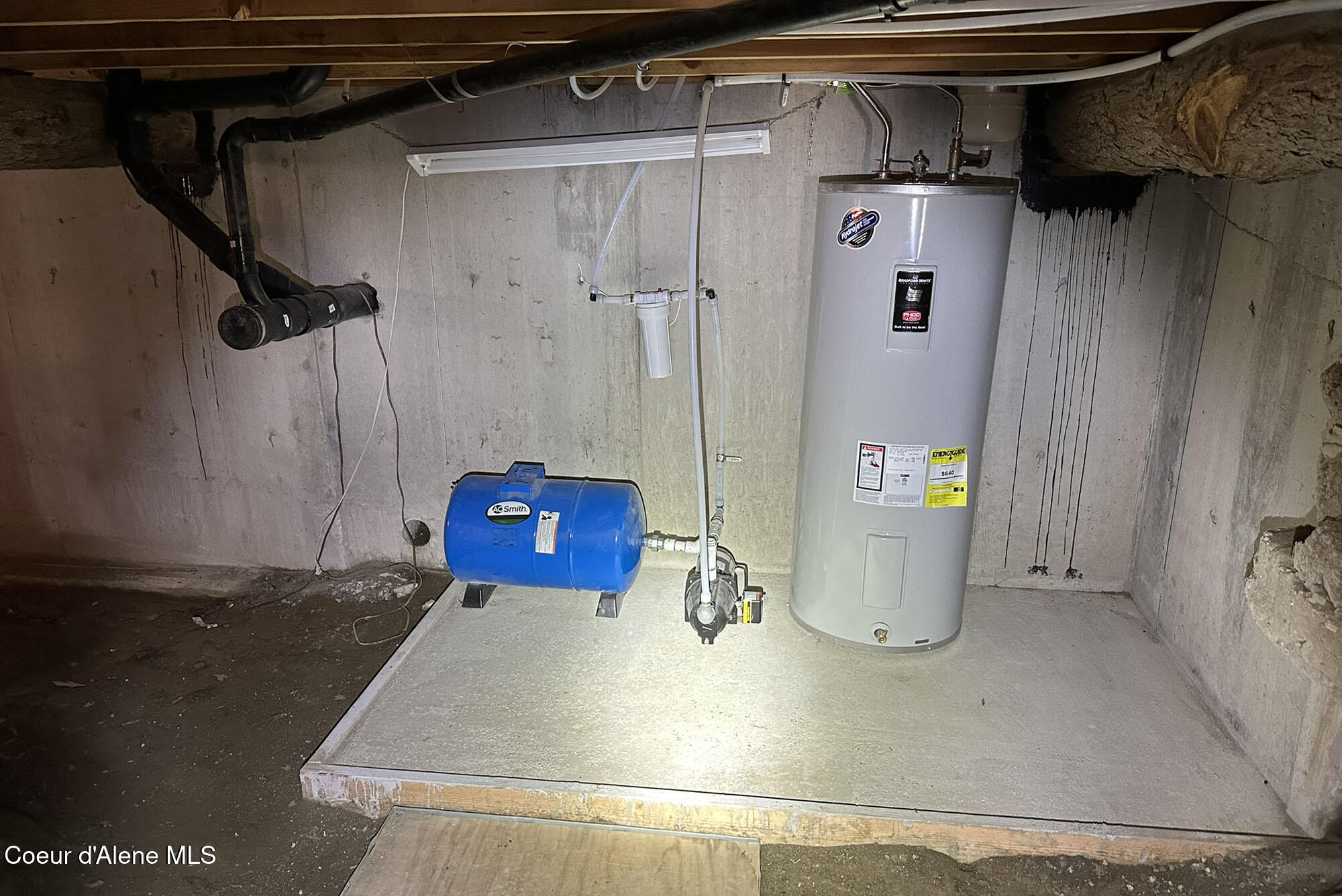 16701 N Right Fork Rd