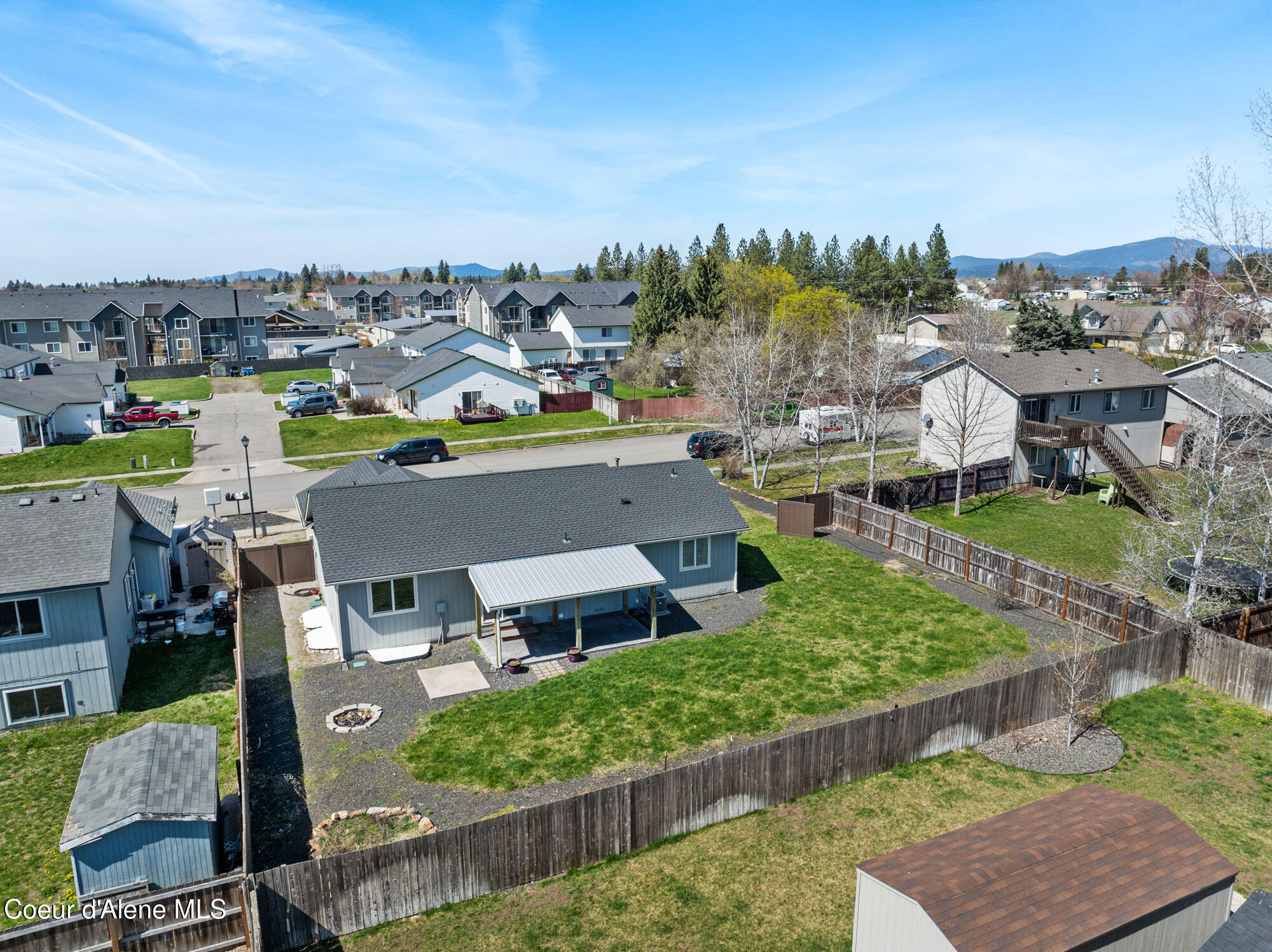 1130 N TOWNSEND LOOP
