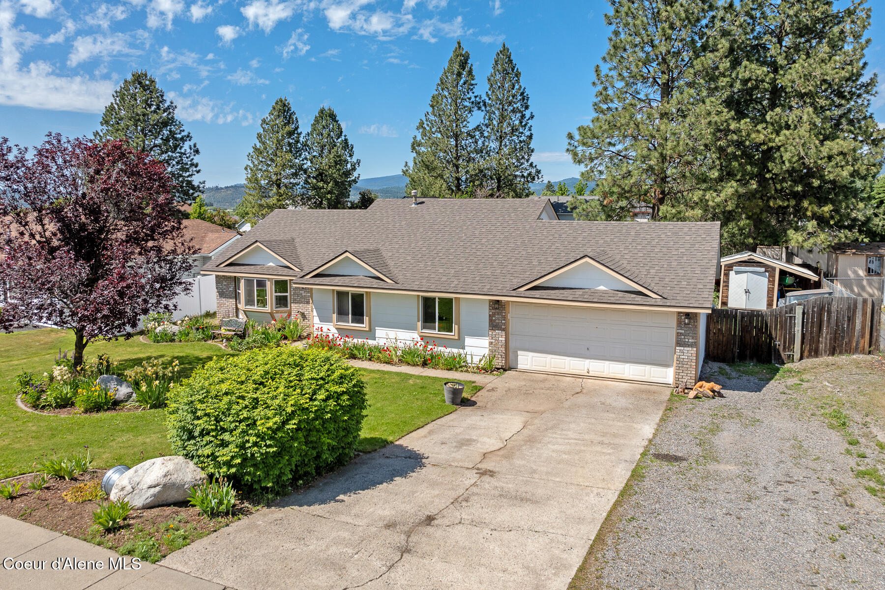 408 W Musket Ave