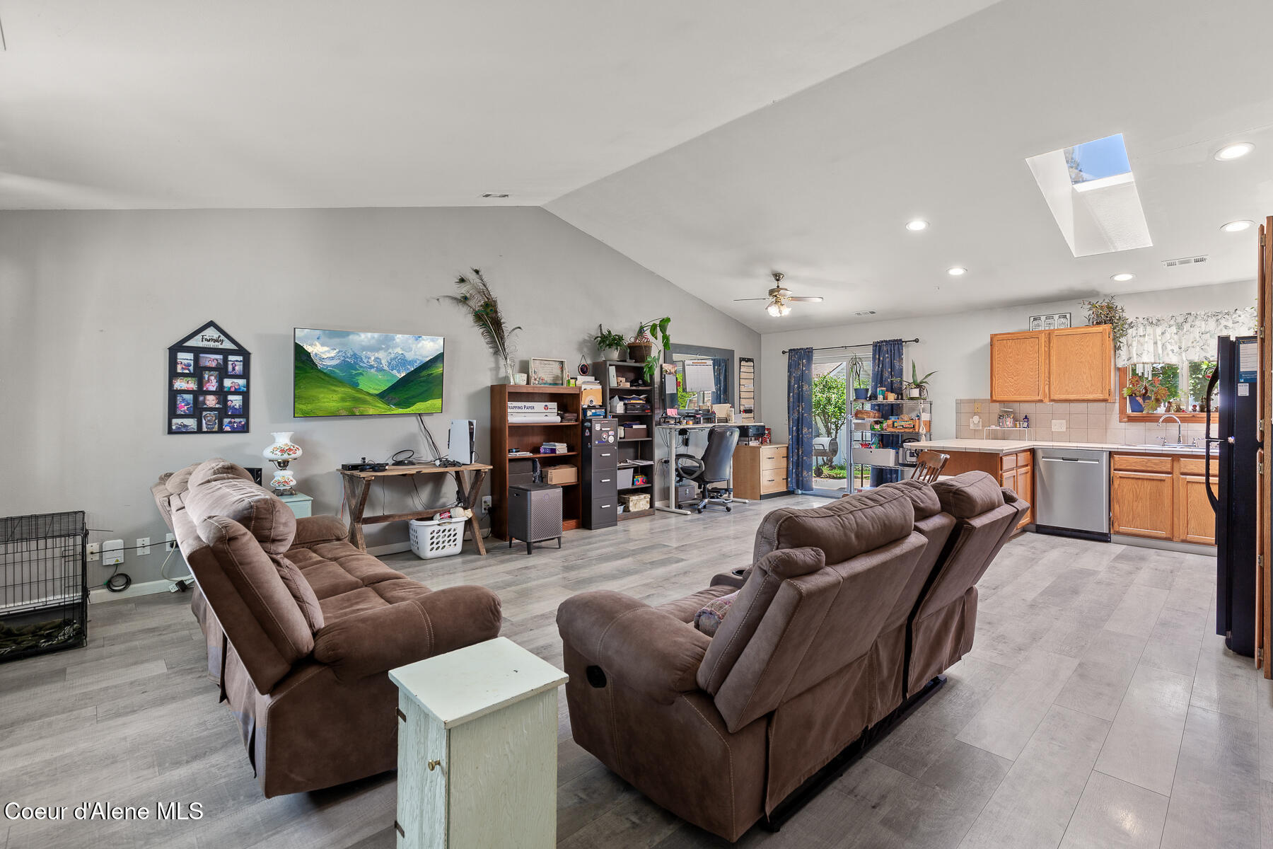 408 W Musket Ave