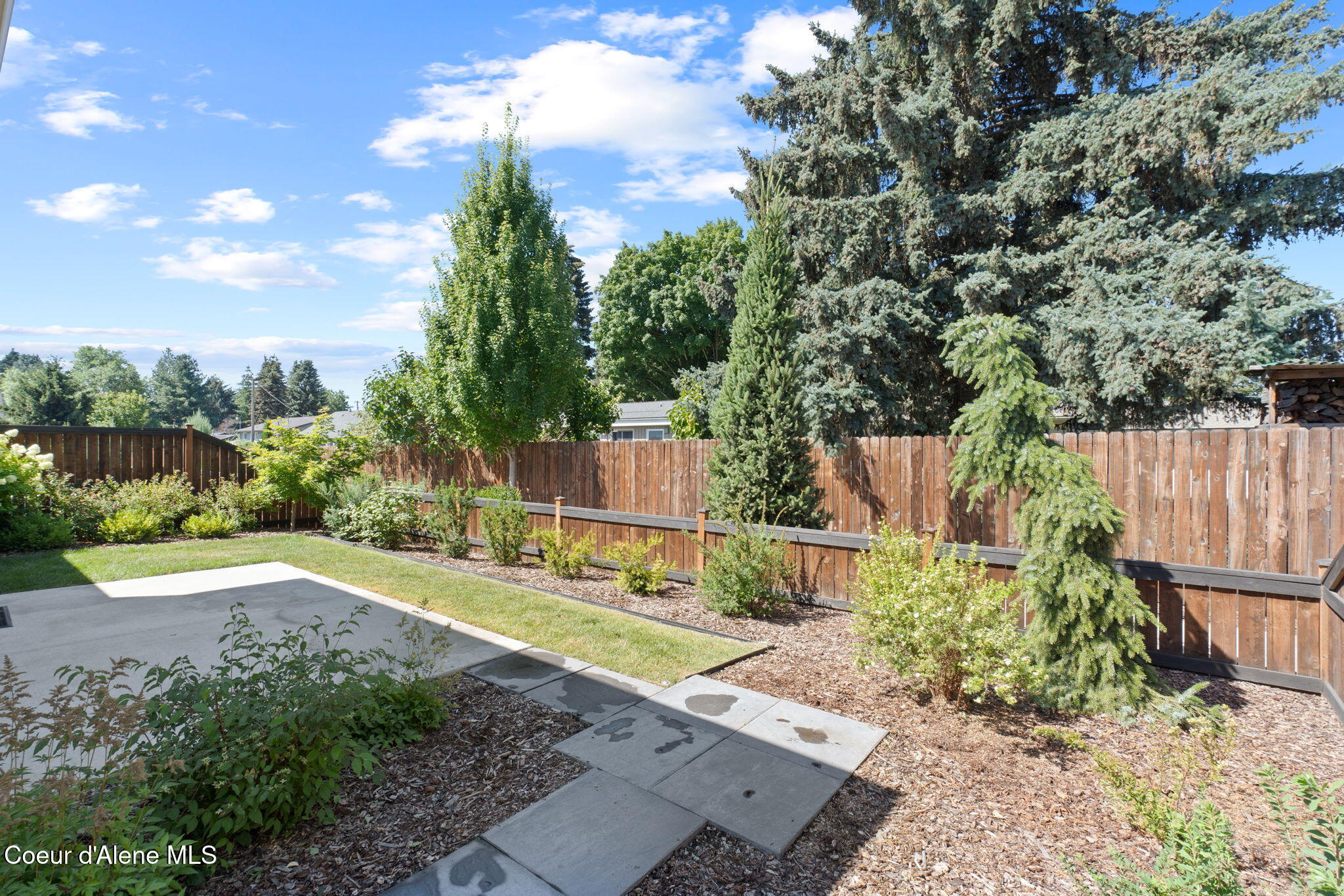 9463 N La Costa Ct