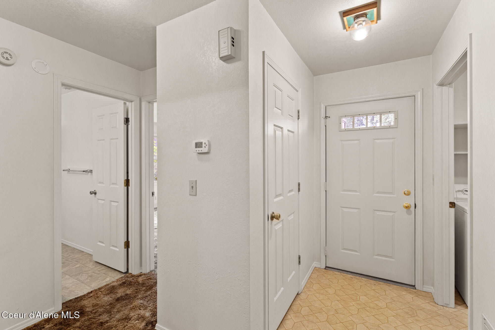 8267 N VILLAGE DR 4